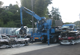 使用済み自動車は最大限リサイクルします。